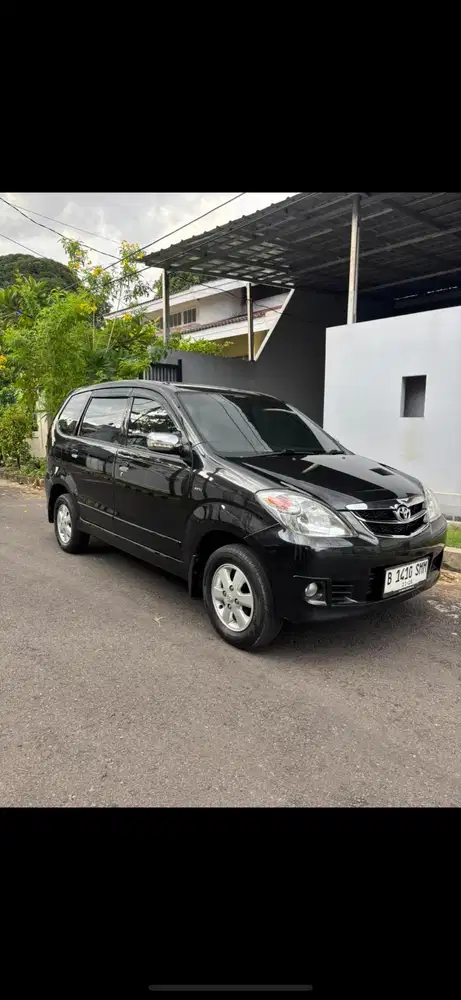 Toyota Avanza 2011 Bensin