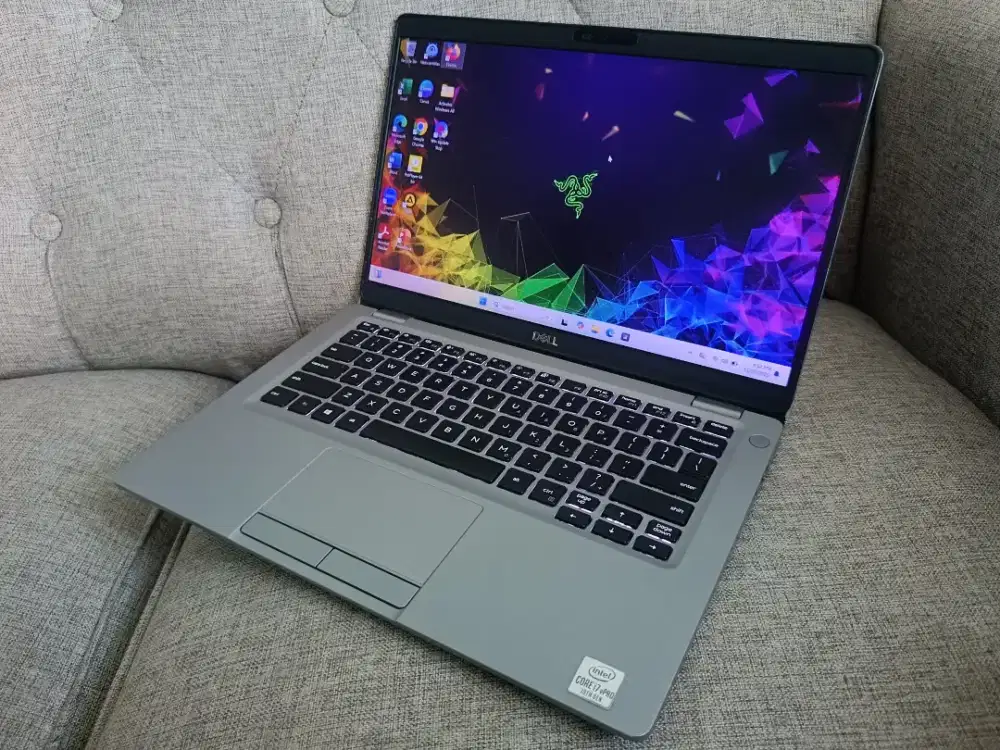 Laptop Dell Touchscreen Core i7 Gen 10 RAM 16GB SSD 512