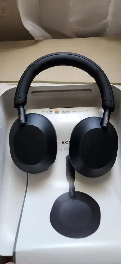 Headset SONY noise cancelling headphones