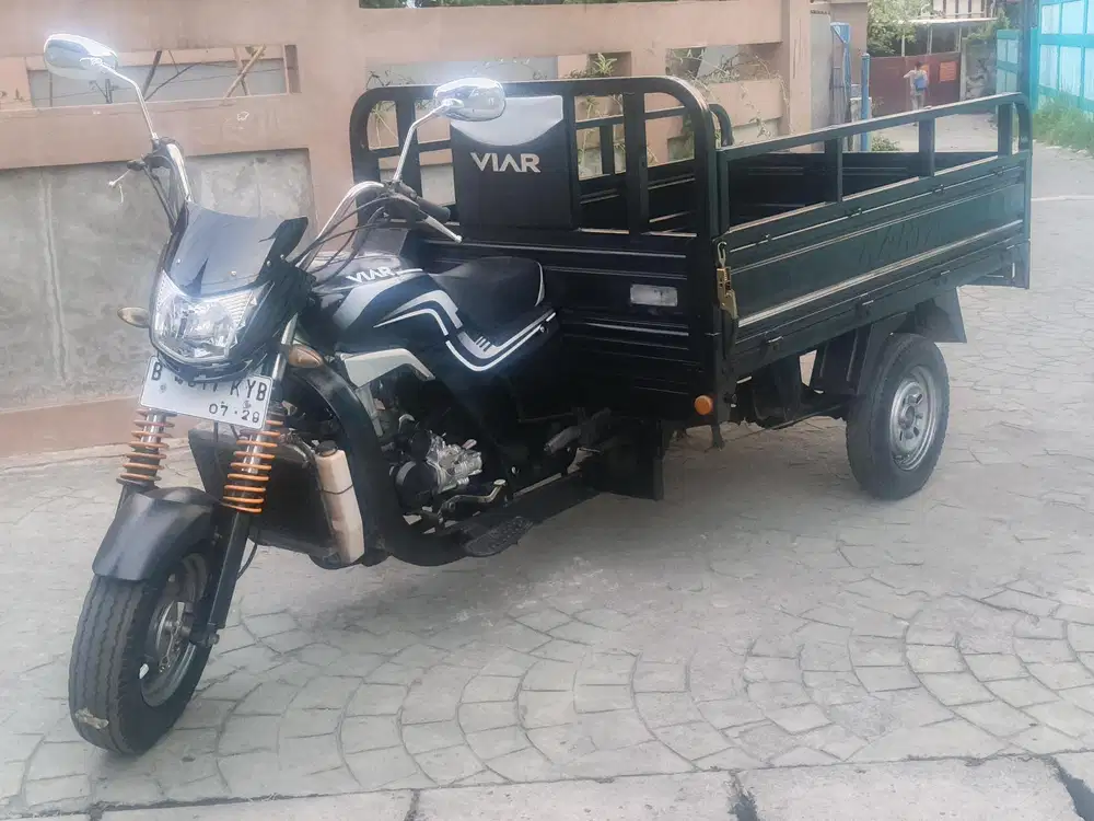 Viar karya 200L 2019 stater tokcer nyaman seperti baru