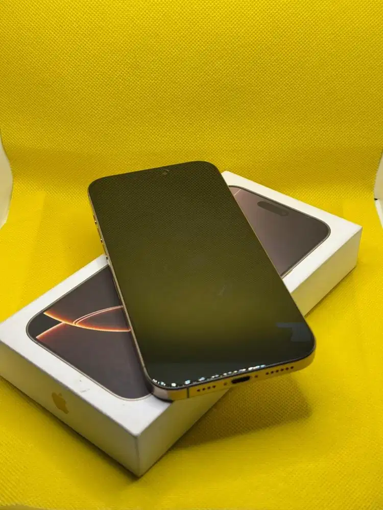 Iphone 16 Pro Max 256 GB Ex Perempuan