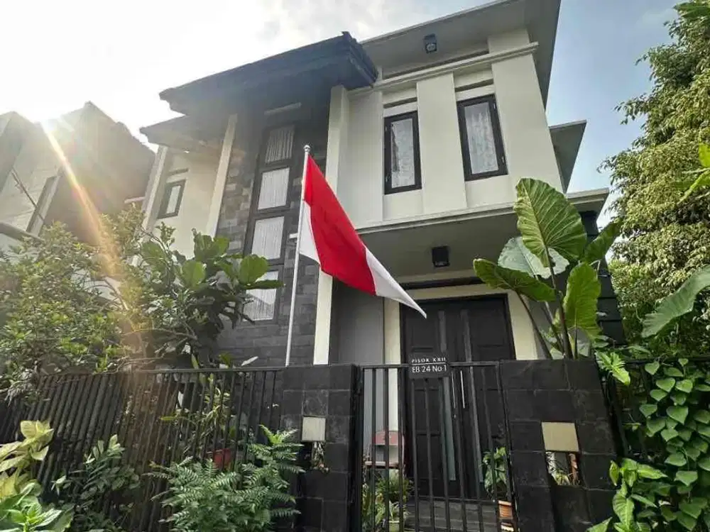 Rumah Cantik Lokasi Strategis di Bintaro Sektor 5 Tangsel