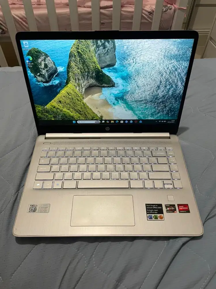 Laptop HP 14s second