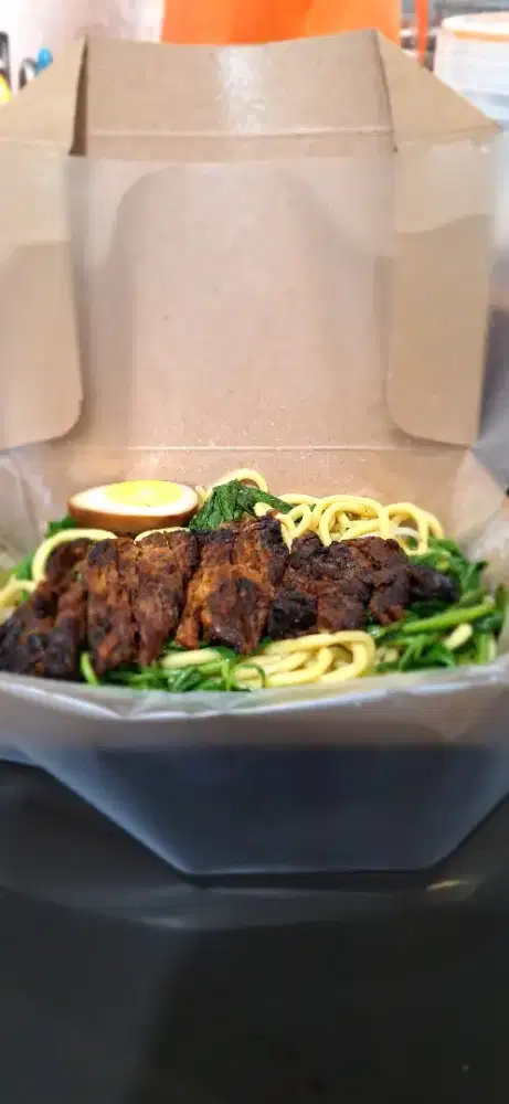 LOWONGAN KERJA KHUSUS WANITA MAX 35THN