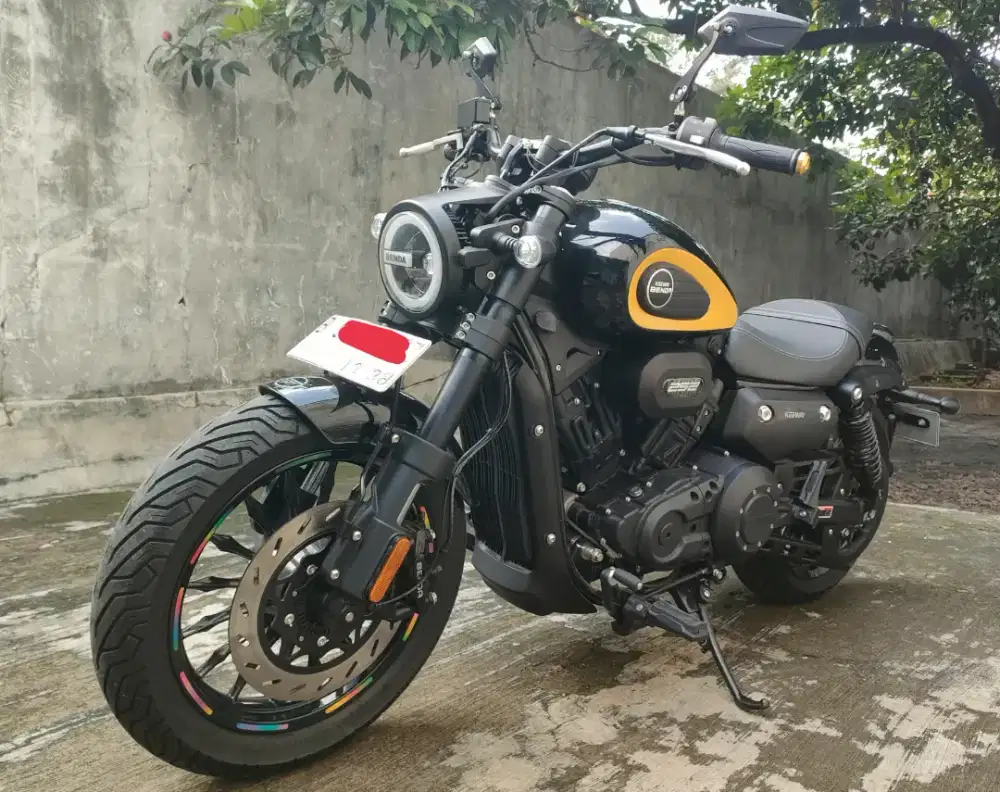 Bs Kredit/TT SM sport V16 Keeway Benda 252 V 16 Patagonian Eagle Wmoto