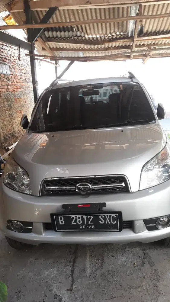 Terios TX AT Tahun 2010