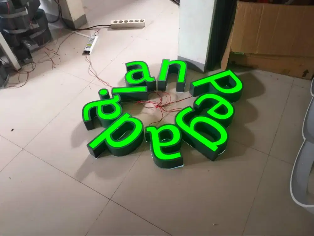 Acrylic Name Custom - Cepat, Rapih, dan Harga terjangkau (Jabodetabek)