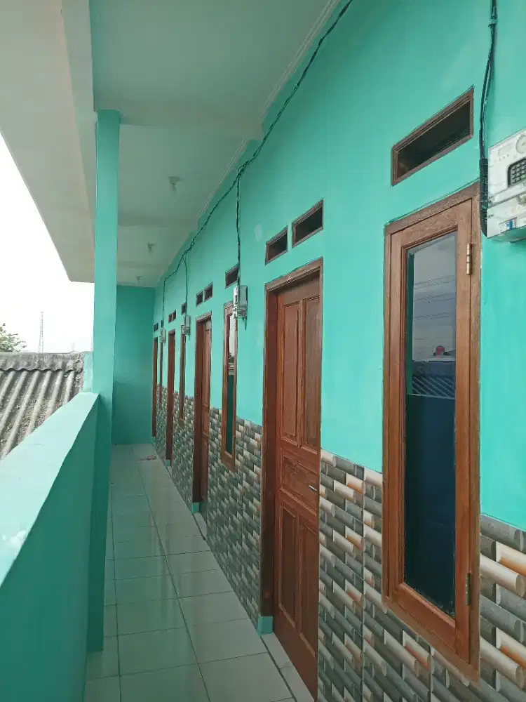 Kos Ibu Desi Rawa Buaya Cengkareng