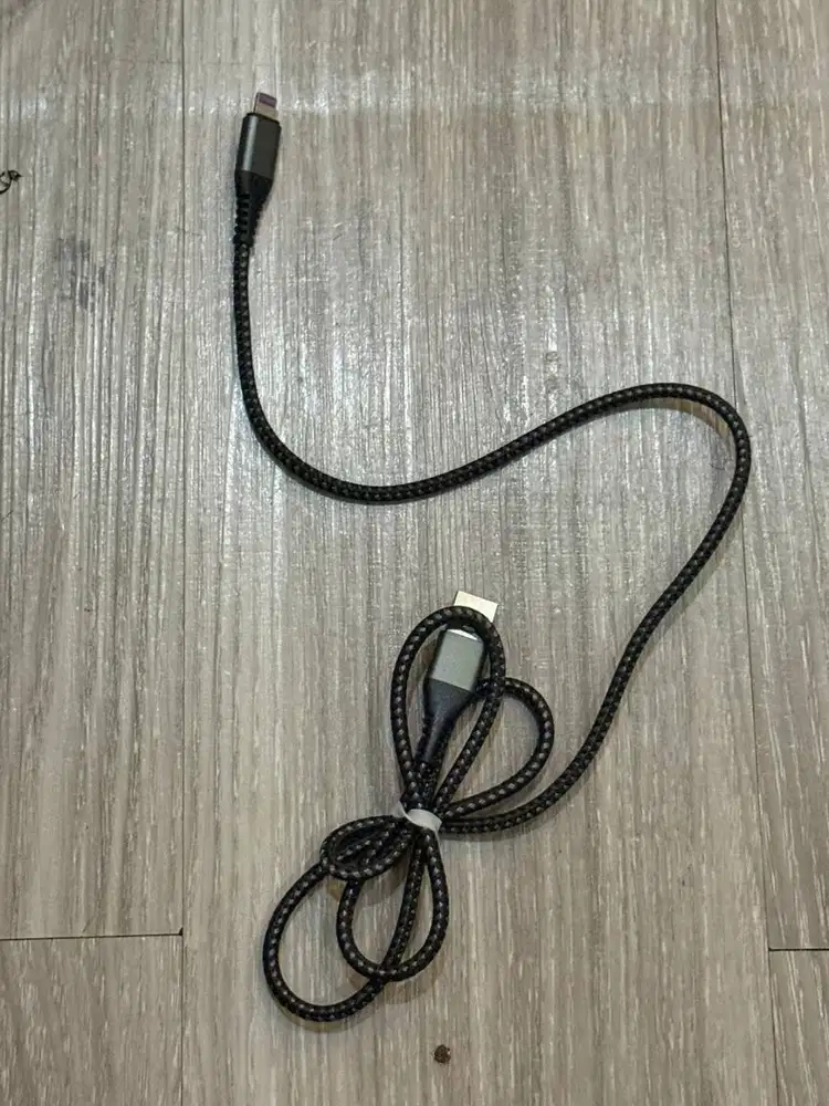 kabel iphone lightening baseus 1m