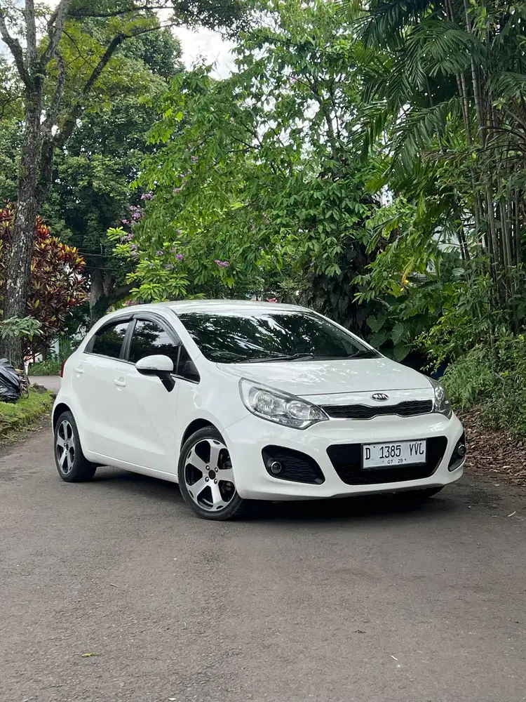 Kia Rio 2013 Bensin