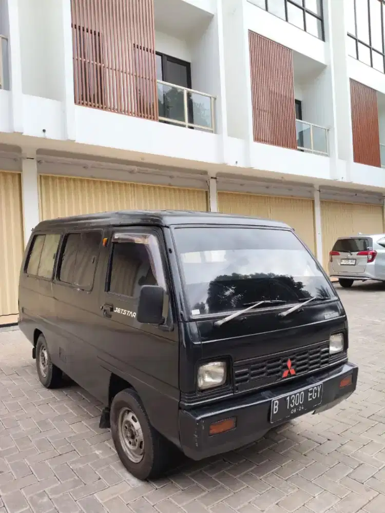 Mitsubishi Jetstar sigesit irit