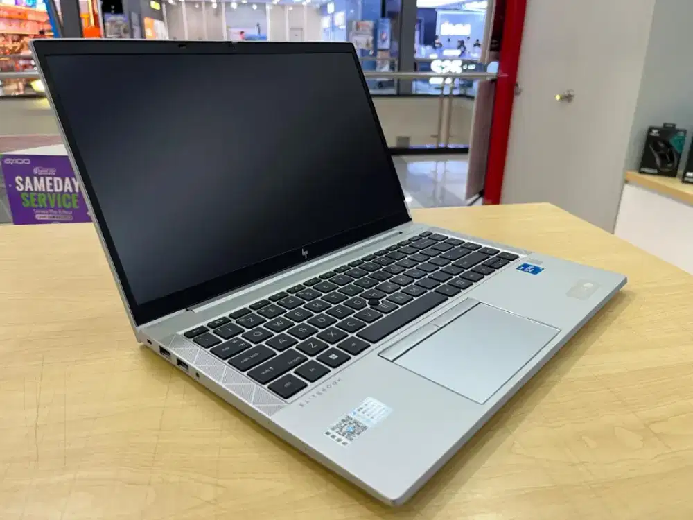 Hp elitebook 840 Intel i5 Generasi 11 Ram 8GB 256GB Win 11 Original