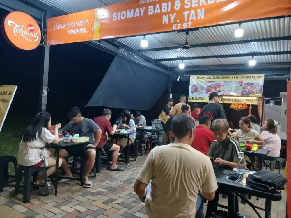 Pramusaji & Tukang Masak Babi/B2/Non Halal Food/Nasi Campur