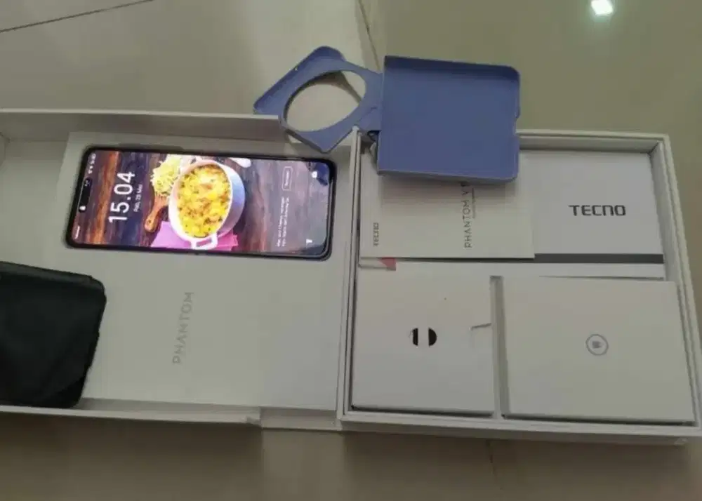 Tecno V Flip 5G 8/256GB Ungu Istimewa
