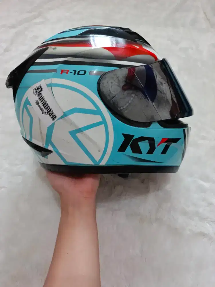 kyt r10 aquamarine
