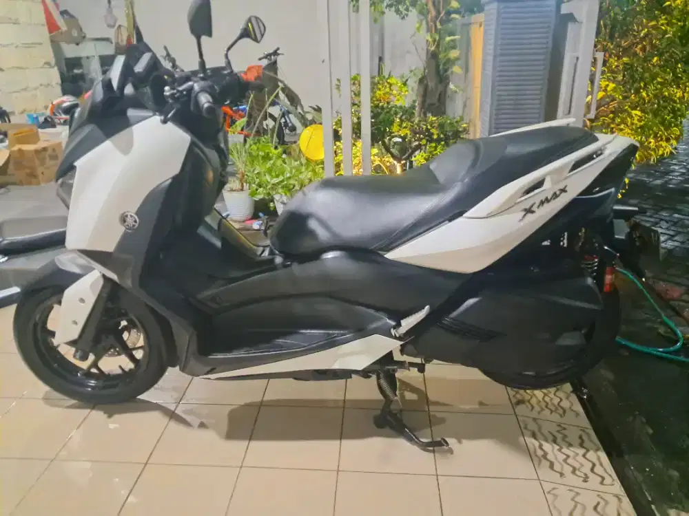 Xmax old 2017 plat w darjo km 32rbuan