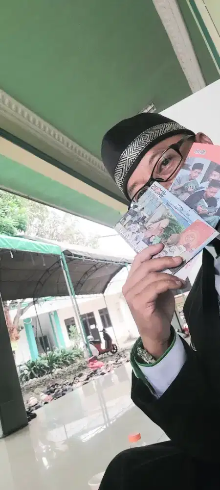 Mencari pekerjaan apa saja