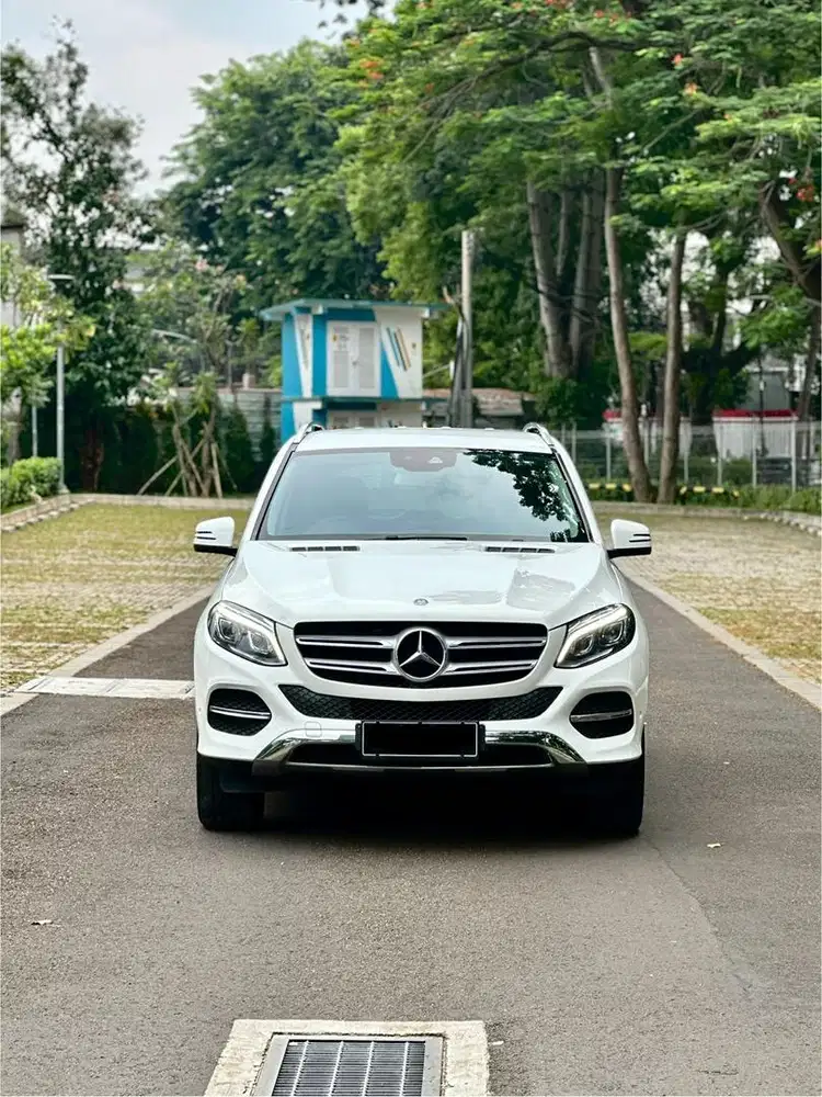 CASH Mercedes-Benz GLE250 D Diesel 2016 Like New