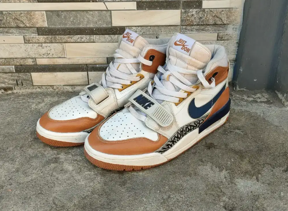 Nike Jordan Legacy Brown