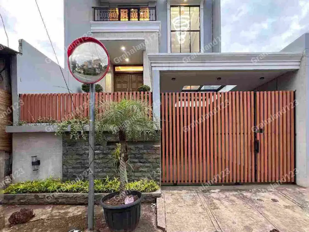Rumah Mewah Akses Jalan Utama Dijagakarsa Jakarta Selatan