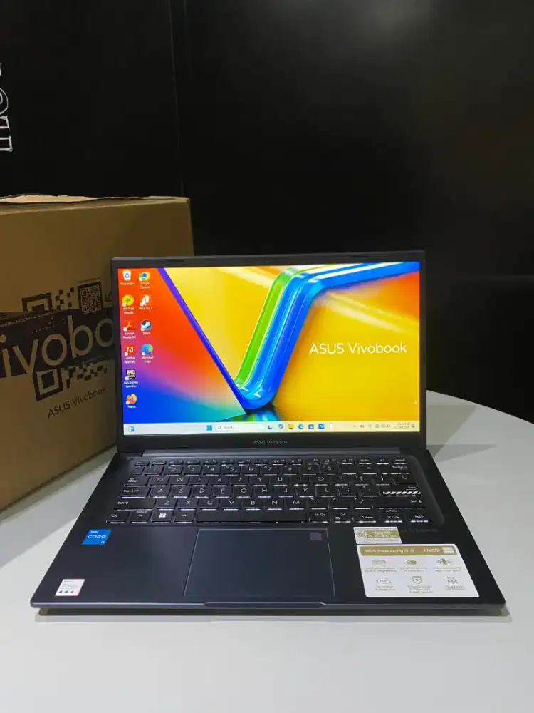 Asus A1404ZA Core i3-1215U Ram 8 GB SSD 512 GB Keyboard Backlight