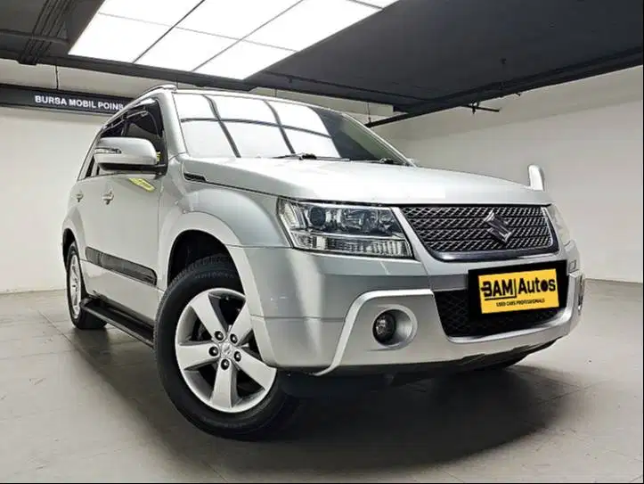 Suzuki Grand Vitara 2.0 2011 JLX AT Terawat Baik #KBY#
