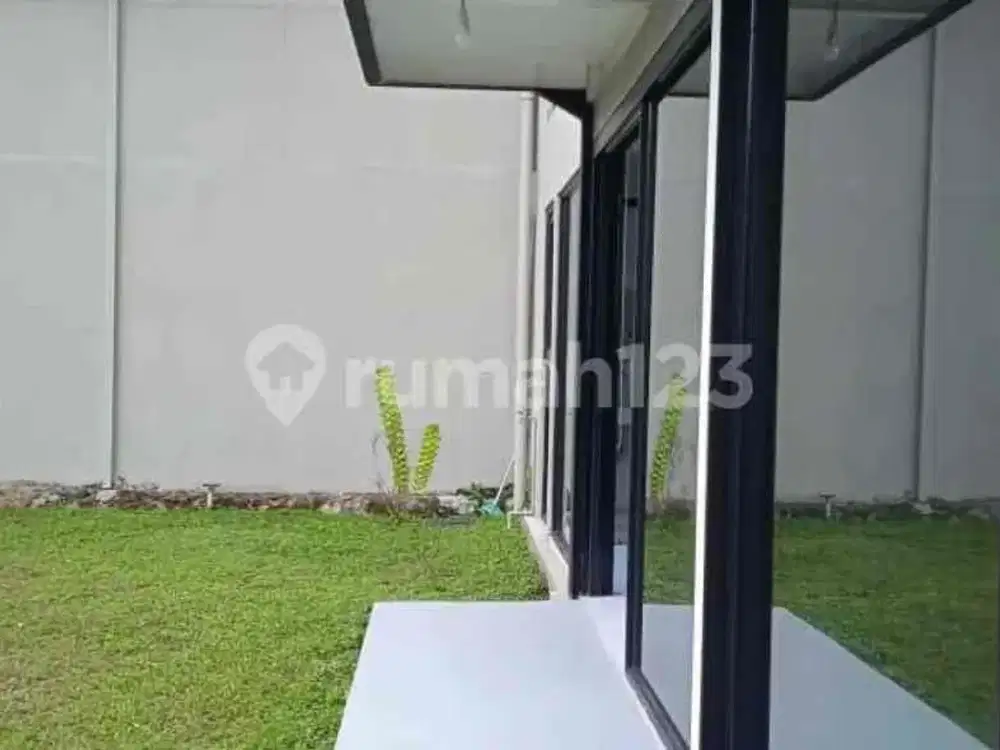 Turun Harga Rumah Villa Industrialis Modern Area Dago,Siap Huni