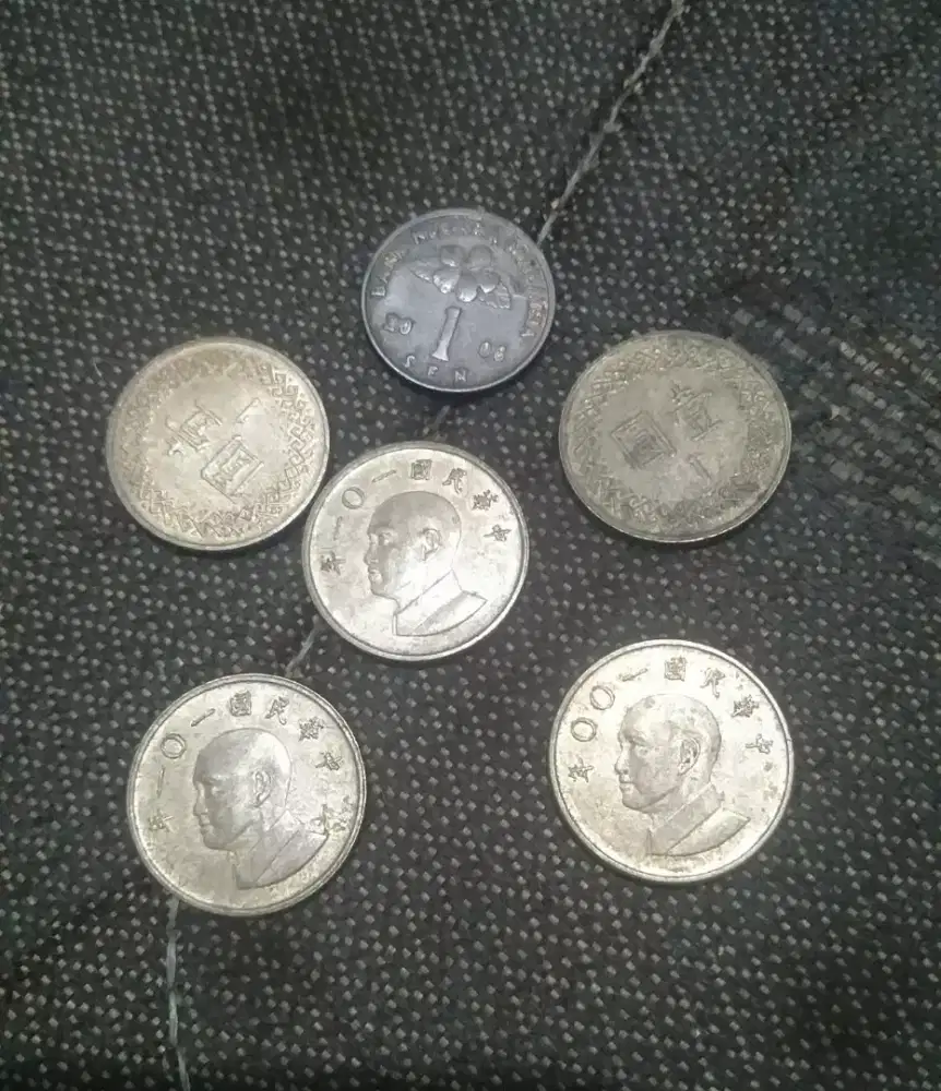 Di jual borongan uang negara china, taiwan dan malaysia