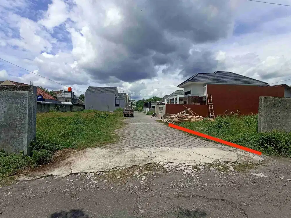Tanah di dalam Cluster SHM Pekarangan diMaguwoharjo Sleman