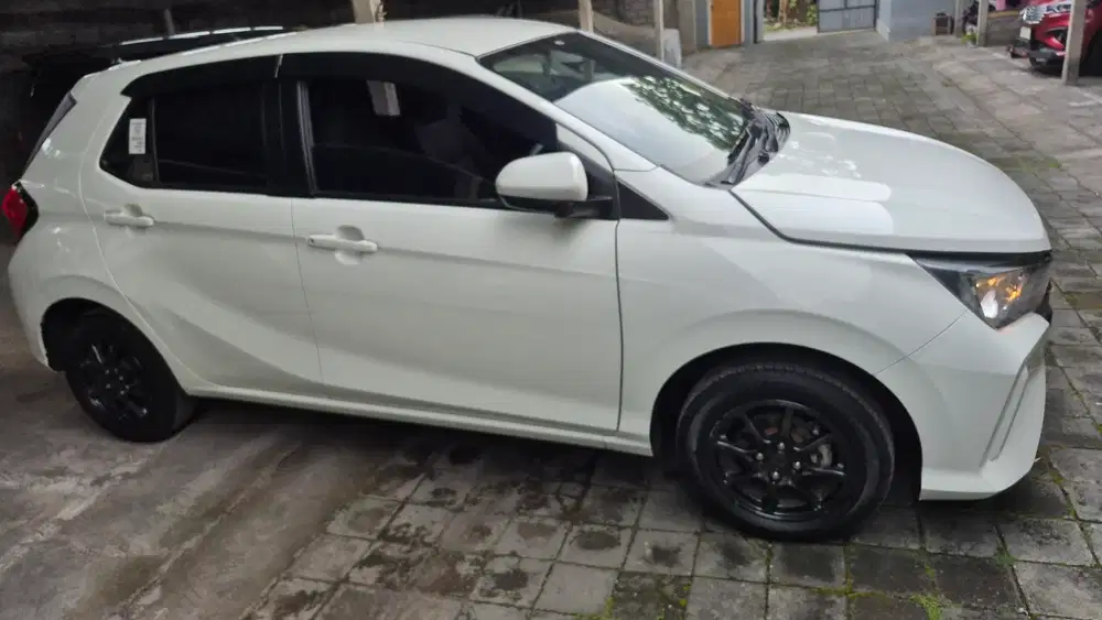Daihatsu Ayla 2024 Bensin