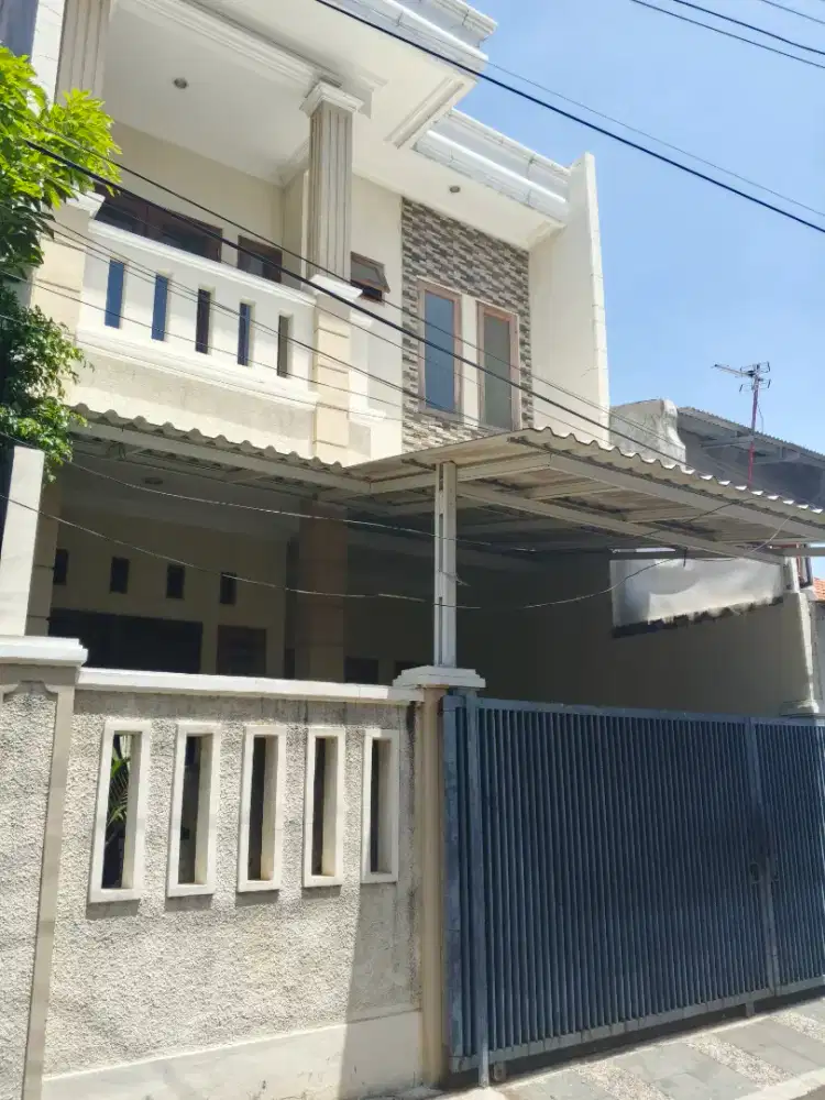 RUMAH MEWAH DI KOMPLEK ABADI DUREN SAWIT