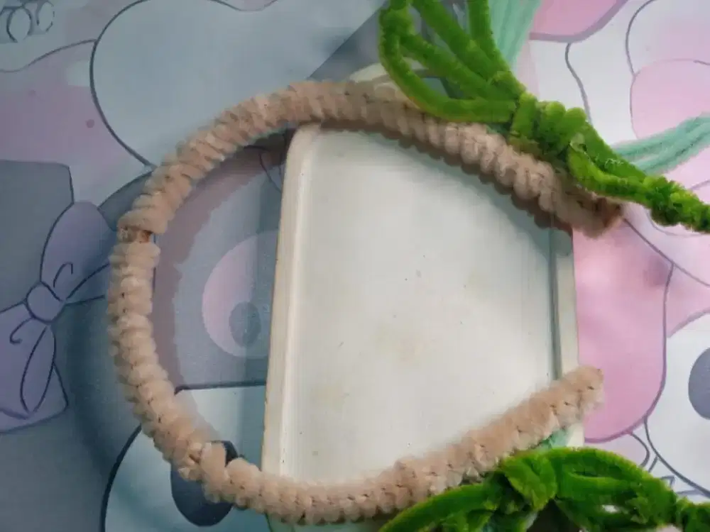 BANDO KAWAT BULU TEMA PERI