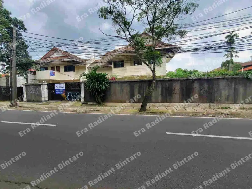 Disewakan Rumah Ada Kolam Renang Di kavling Polri Ragunan Jak sel