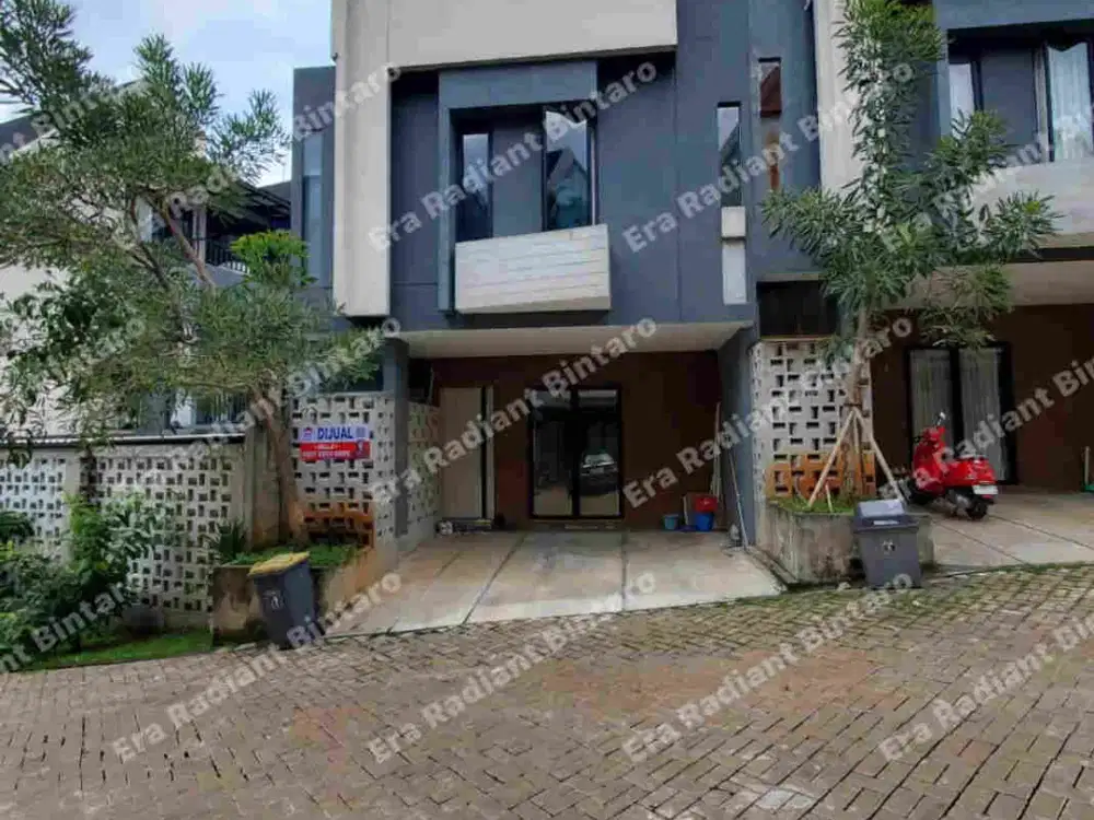 Rumah bergaya minimalist modern di Pondok Cabe.