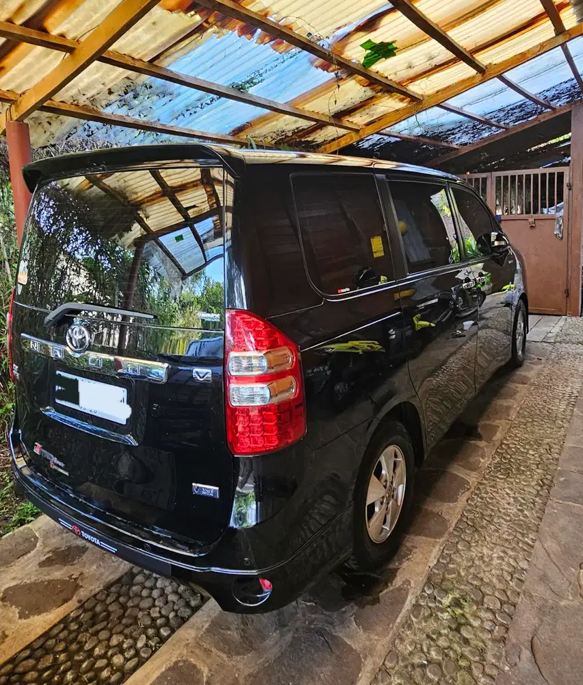 Toyota Nav1 2013 Bensin