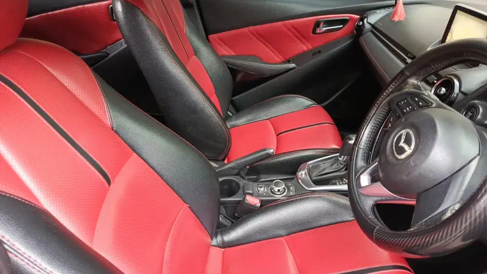 (KM40000) MAZDA 2 R AT 2016 NIK 2015 ISTIMEWA KMRENDAH