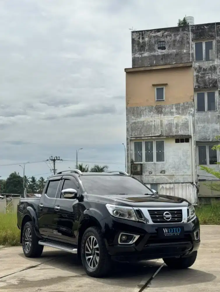 [ KM 53rb ] Nissan Navara 2.5 VL 4x4 DC AT Diesel 2017
