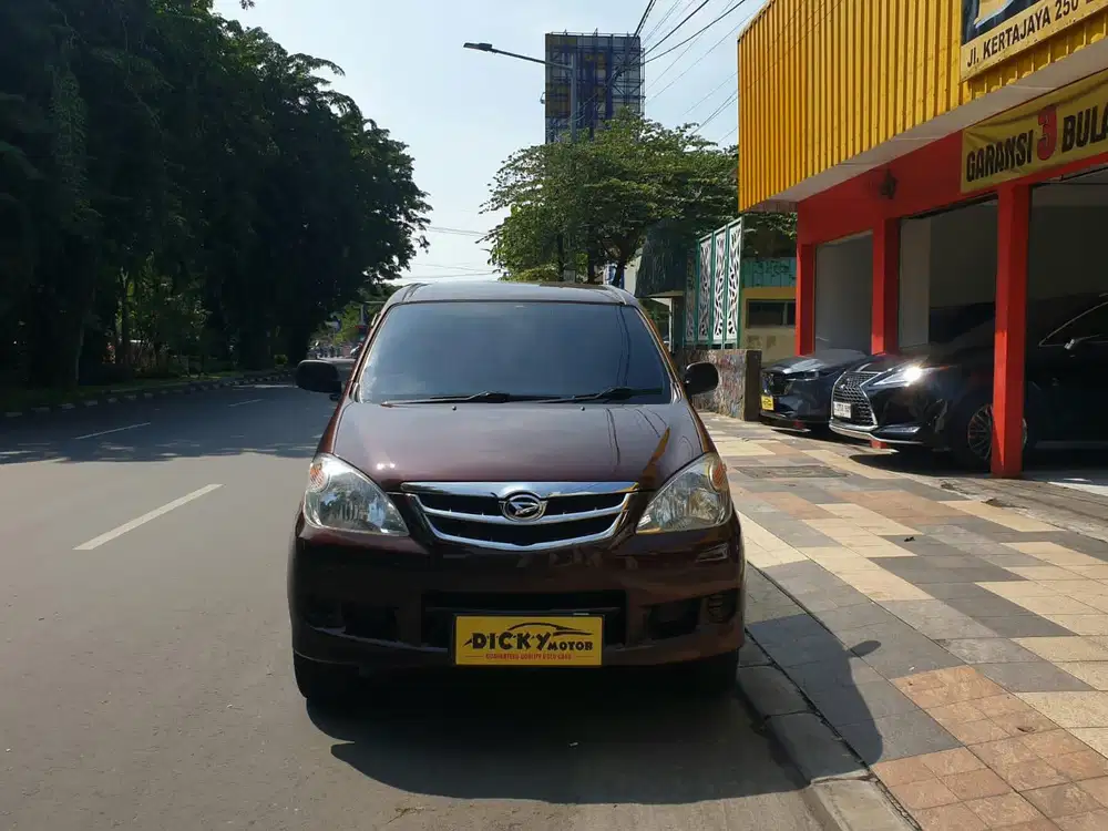 xenia 2010 xi deluxe automatic 1.3cc