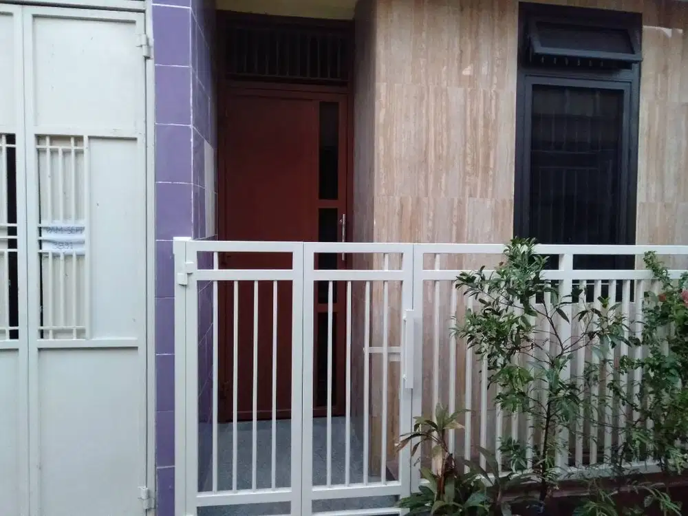 KOS KHUSUS KARYWAN PRIA - DI DINOYO