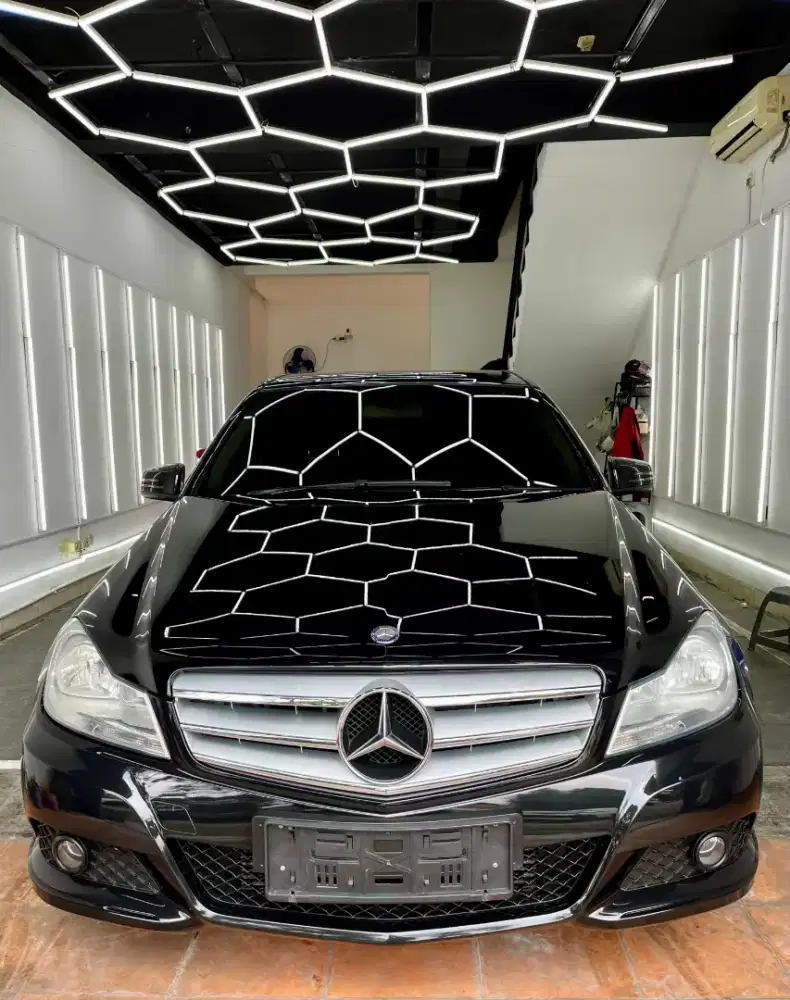 Mercedes Benz C200 W204 2014