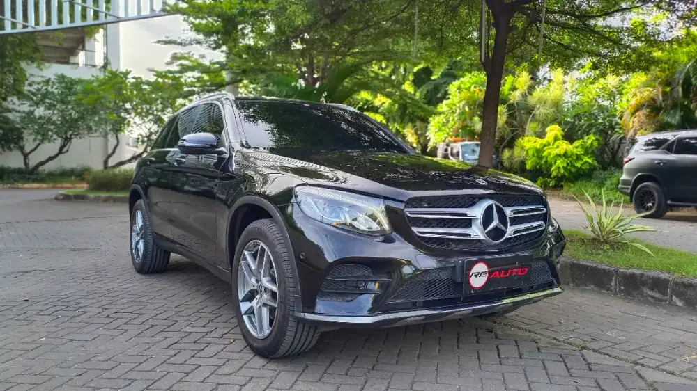 MERCEDES BENZ GLC200 AMG AT 2019 HITAM
