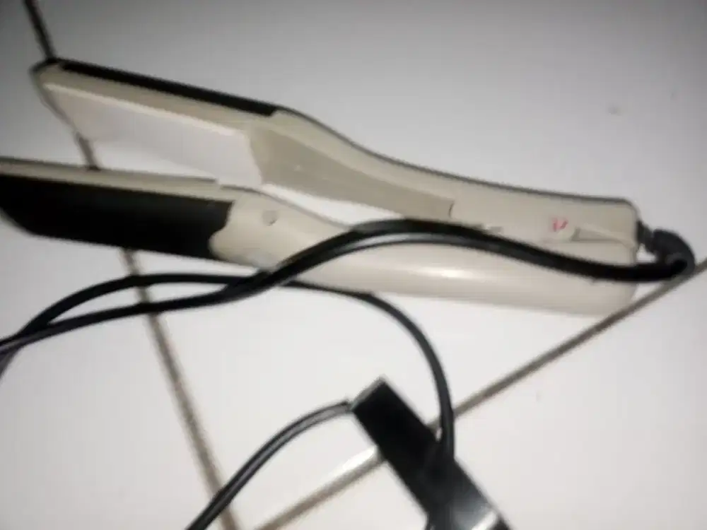 CATOKAN RAMBUT KERAMIK GUANGMING 603