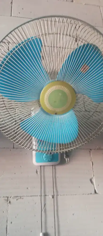 Kipas anggun tembok 16 miyako