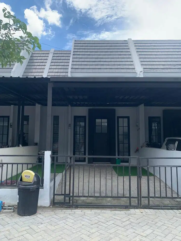 DIJUAL DAN DIKONTRAKKAN Rumah Dekat Pasar Menganti Gresik