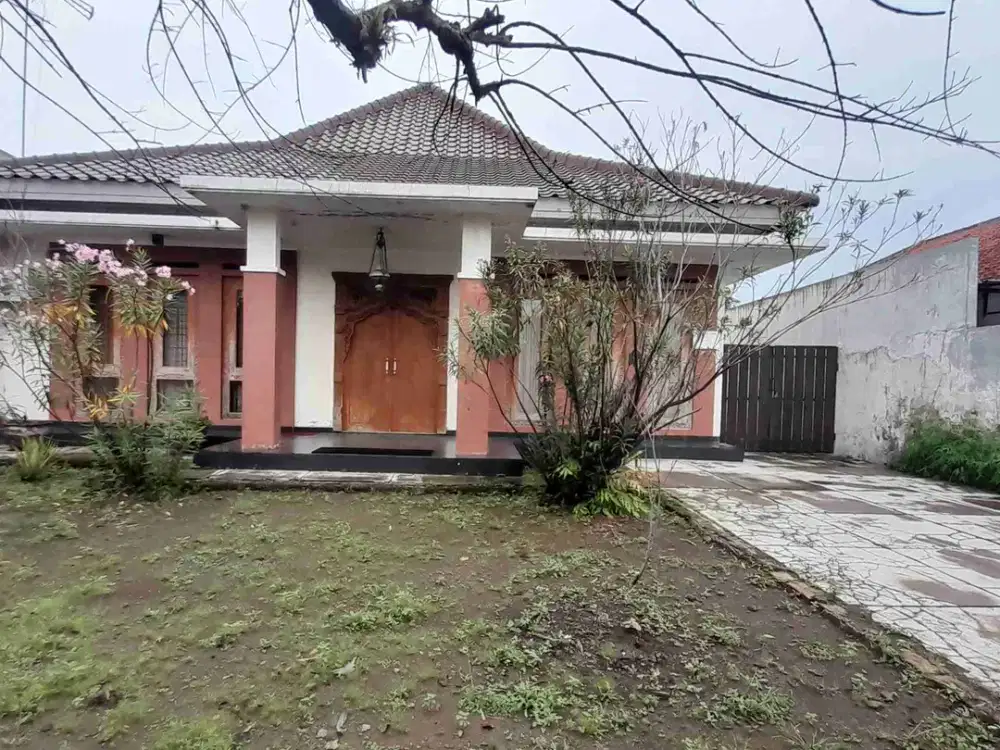 rumah dijual solo kota dekat solo square