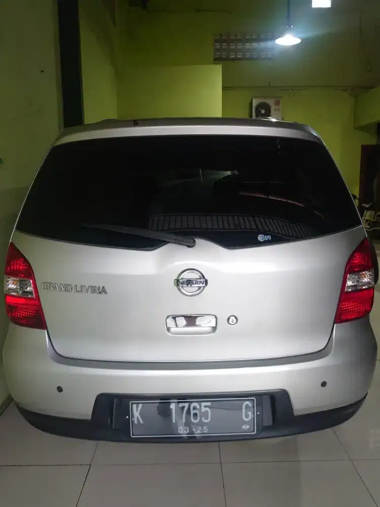 Grand livina 2011 mt, pemakaian pribadi, bukan pedagang,