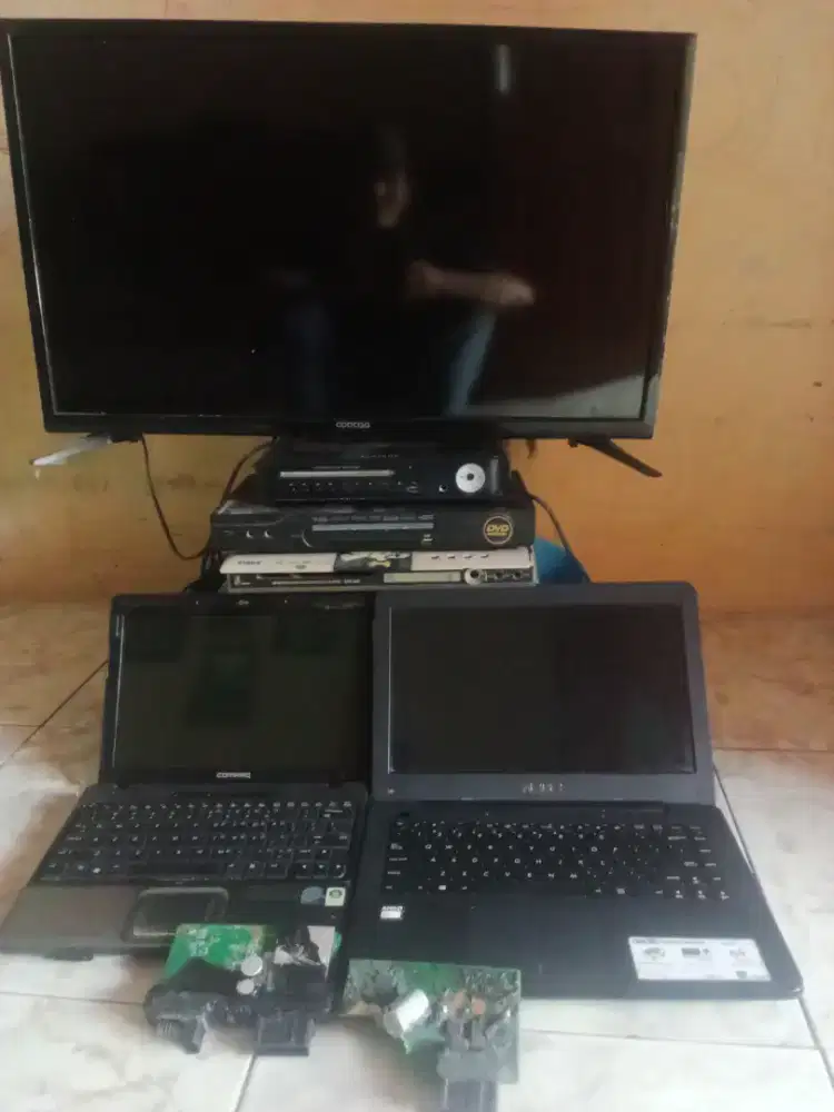 harga cocok angkut,tv coca 32in,3pc dvd cd,netbook,leptop.