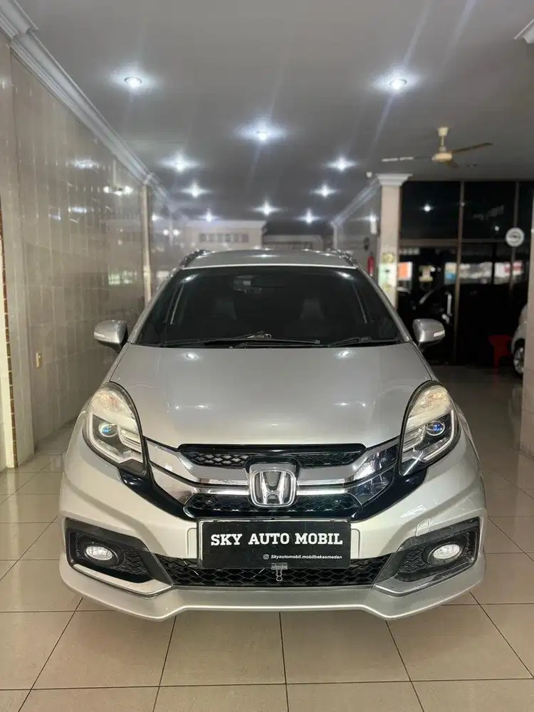 Honda Mobilio 1.5 RS Matic Silver 2014