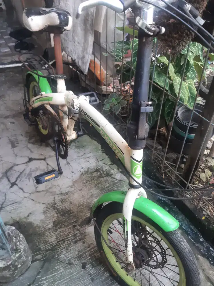 Sepeda Lipat Exotic 16