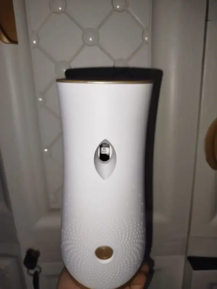 glade pengharum ruangan otomatis